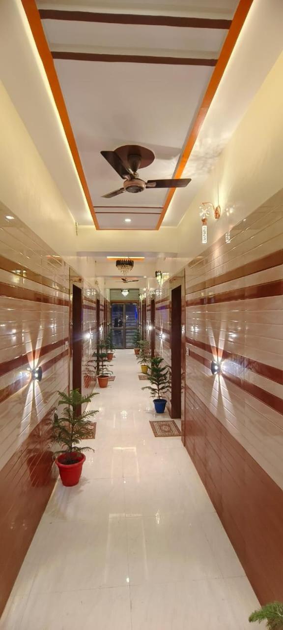 Hotel Shri Ram Bhavan Ayodhya 外观 照片